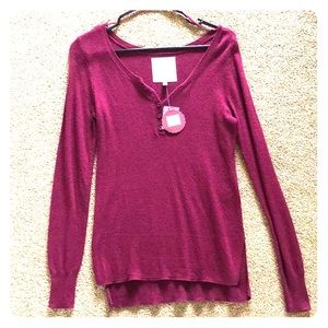 SO Perfect Pullover size S